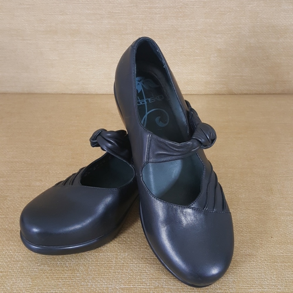 Dansko Mary Jane Clogs Size 40 Black